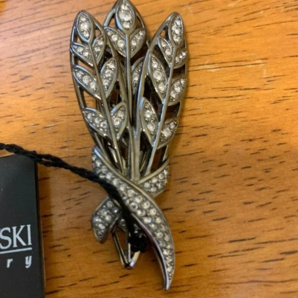 NWT  Vintage Swarovski crystal wheat sheaf brooch